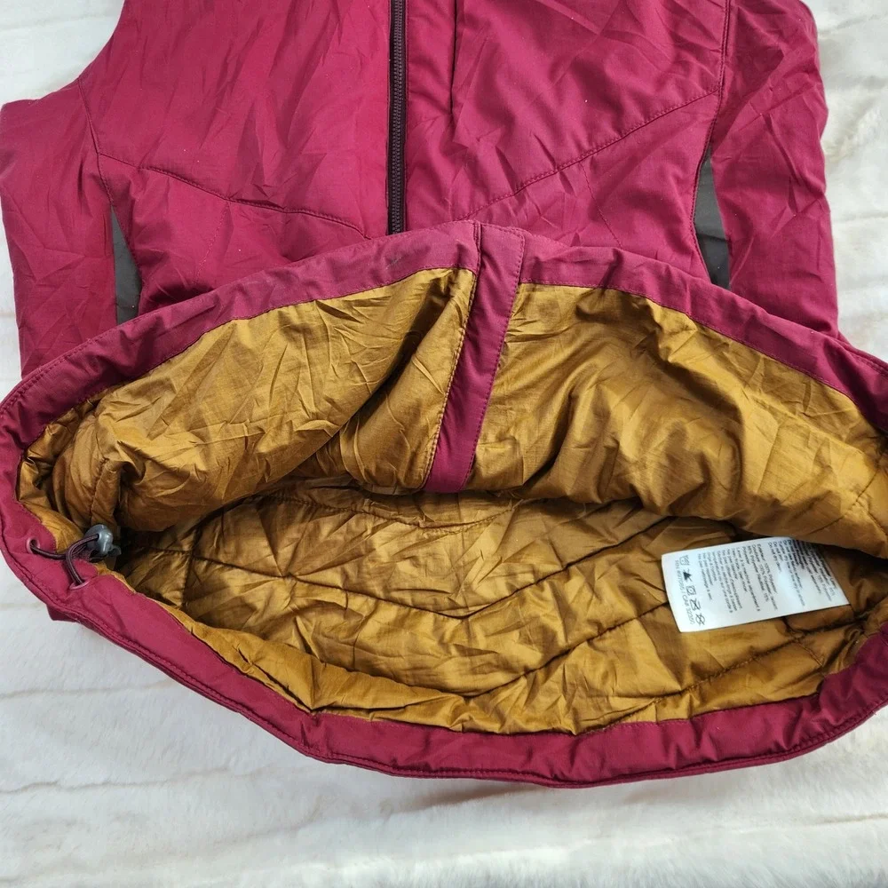 Outdoor Research Womens Refuge Vest Maroon Insulated Full Zip Size M‎ Medium